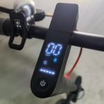 New Arrival 36V 7.8Ah Large Capacity Battery Electric Scooter