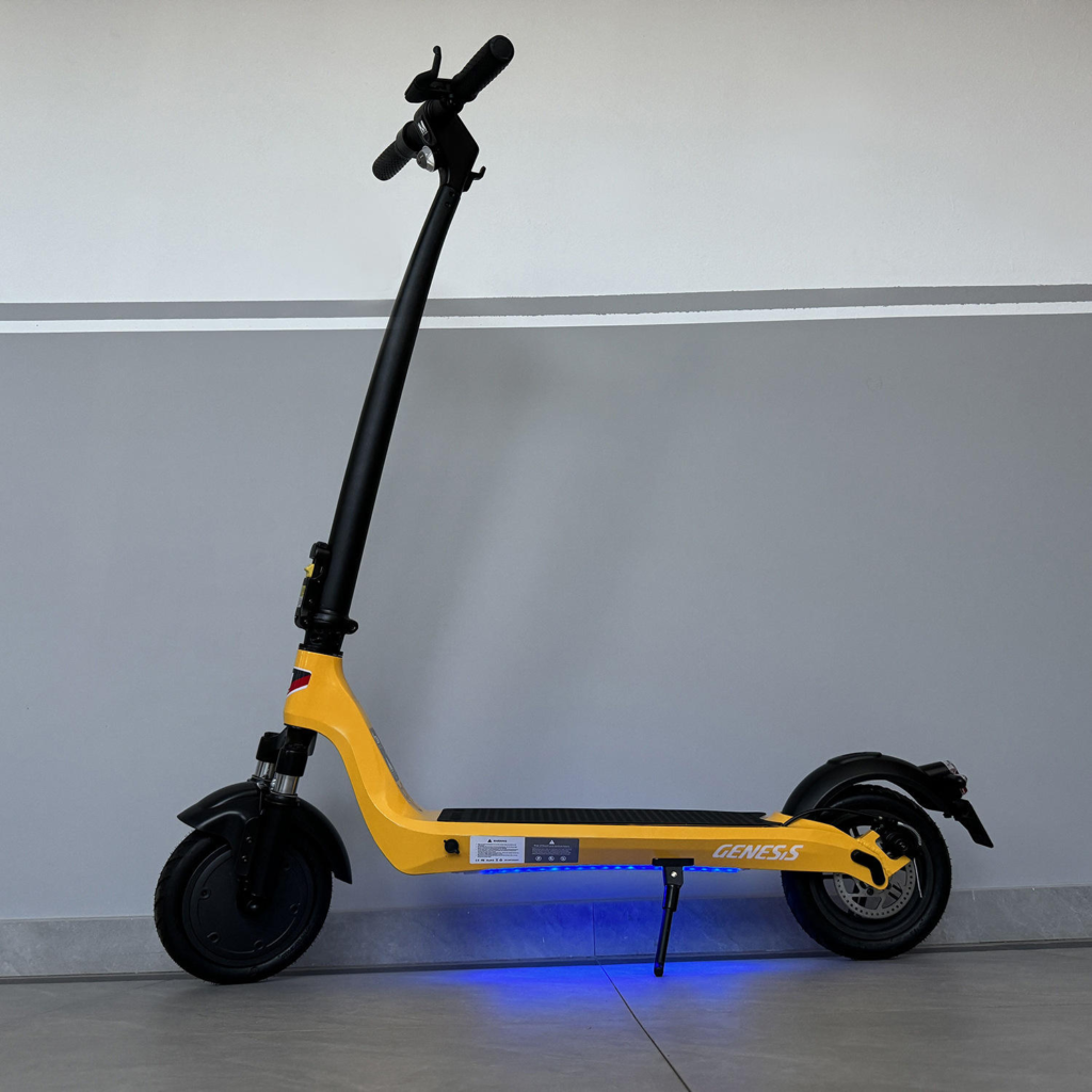 M8 Shared Electric Two-Wheel Scooter 8.5 Inch Aluminum Magnesium Alloy with Turn Signal & Ambience Light for Car Driving